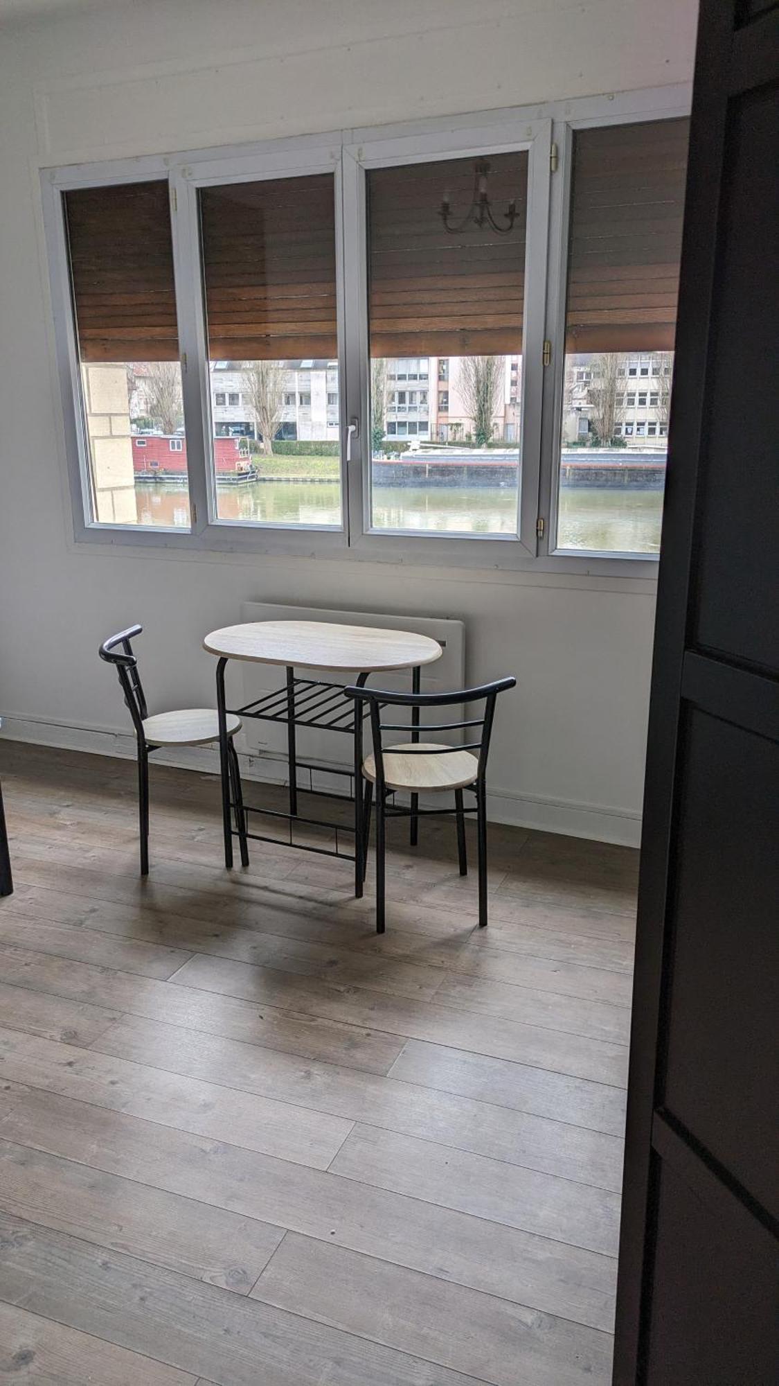 Appartement Creil Centre-Ville Exteriör bild